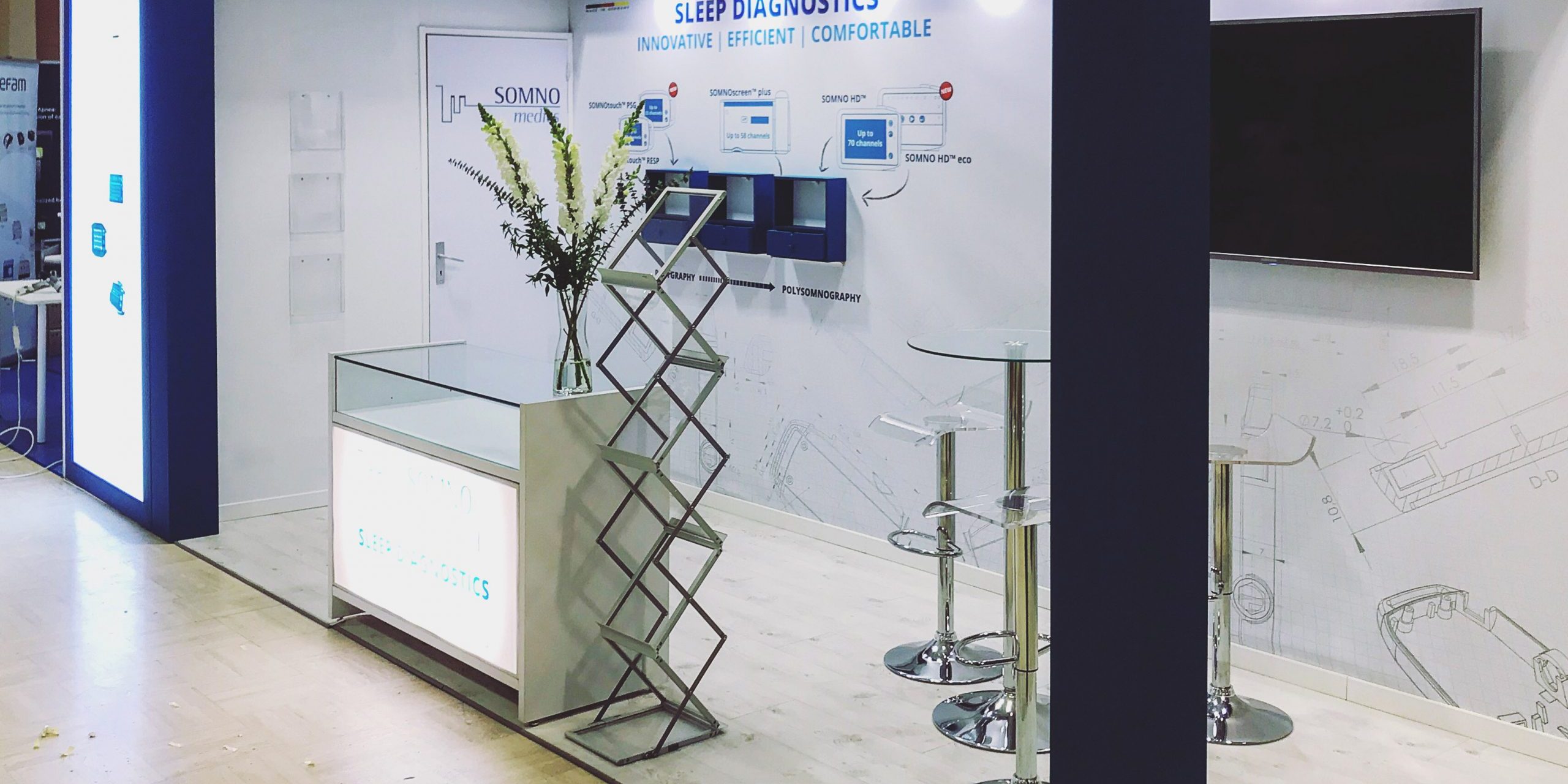 stand SomnoMedics stand SomnoMedics