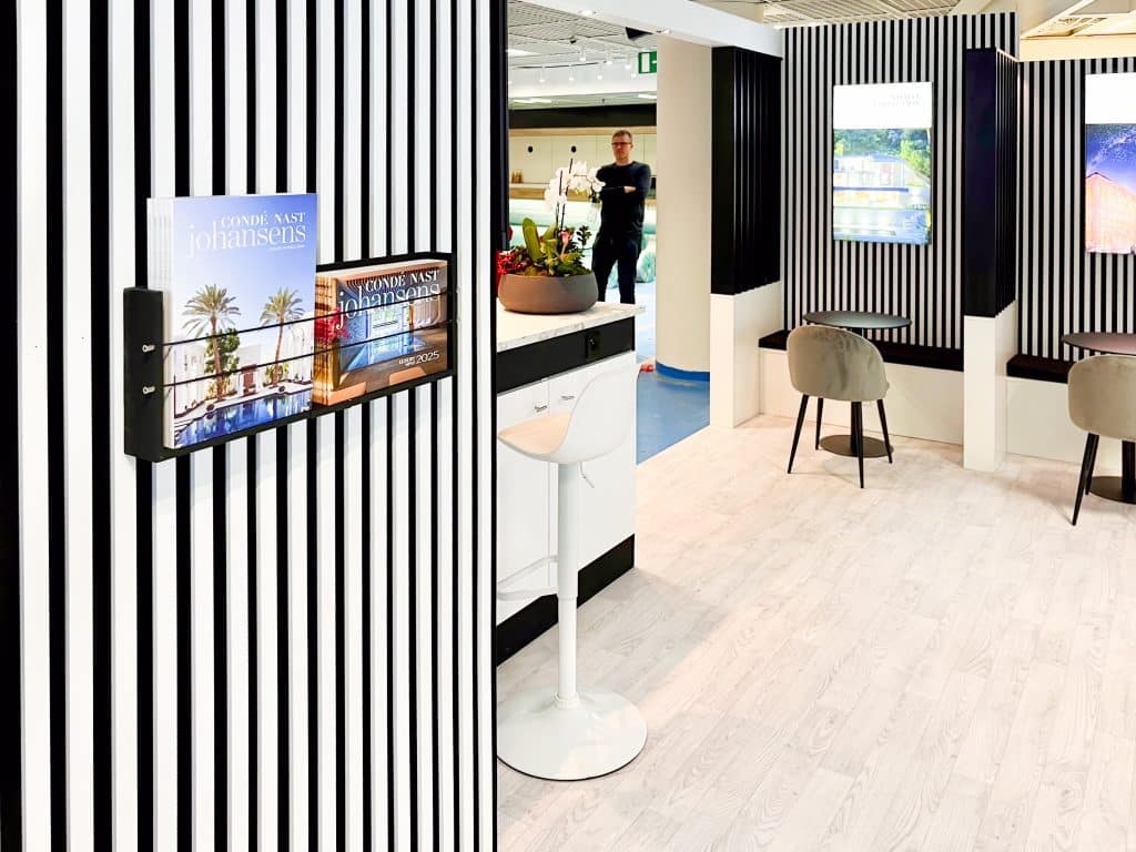 Modern stand with slatted walls at ILTM